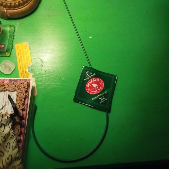 NWT PERKY PET METAL HANGERS - Picture 1 of 4